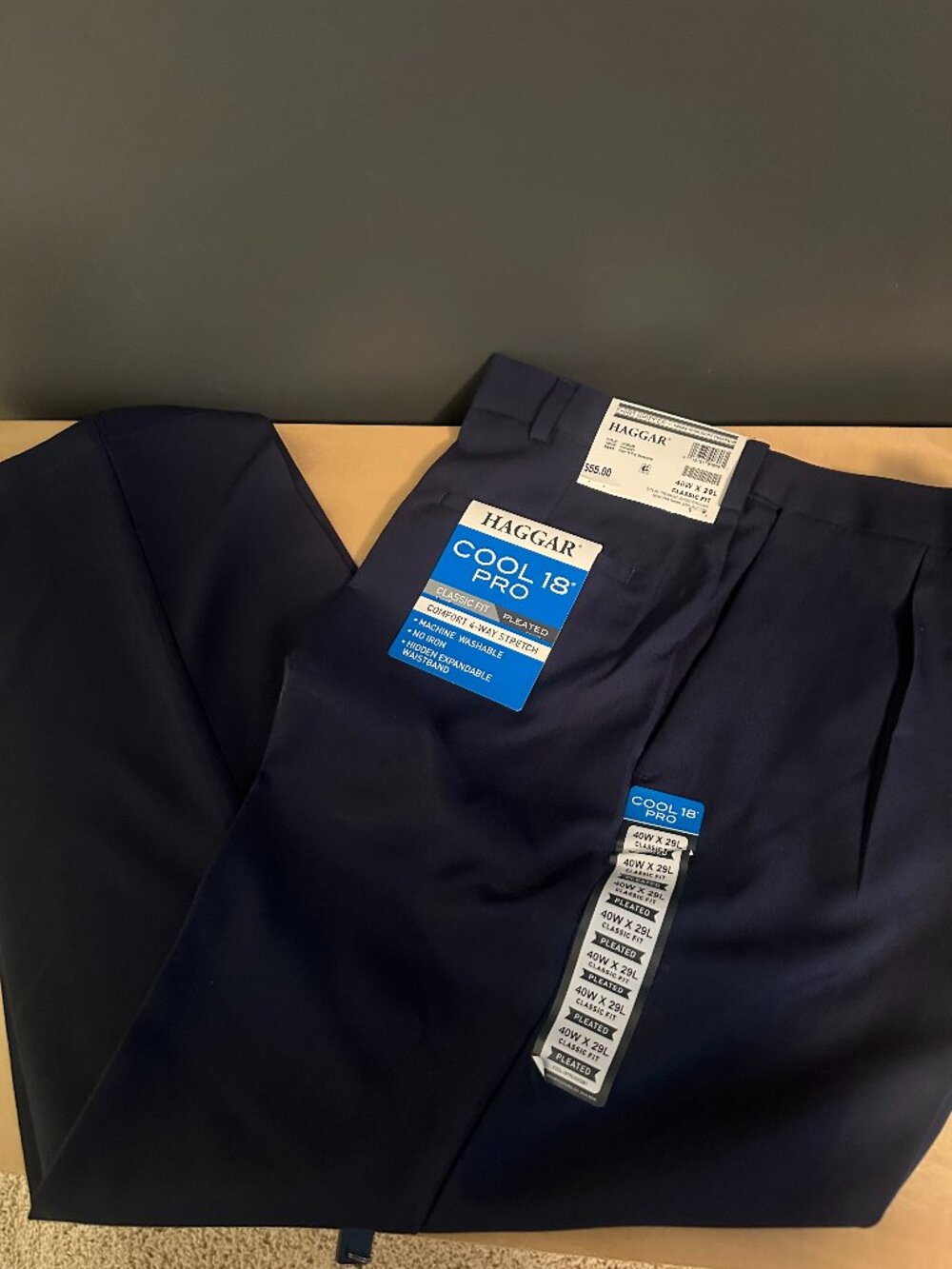 Haggar Cool 18 Pro Dress pants - 40x29 - Navy Blue